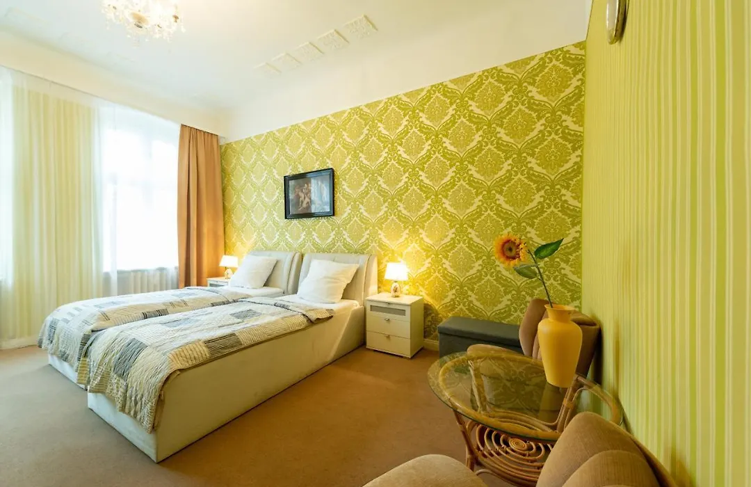 Hotel Pension Dahlem-1